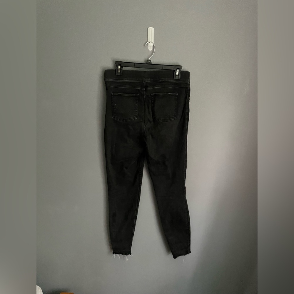 Spanx Vintage Distressed Hem Skinny Jeans Size Medium - Picture 4 of 6